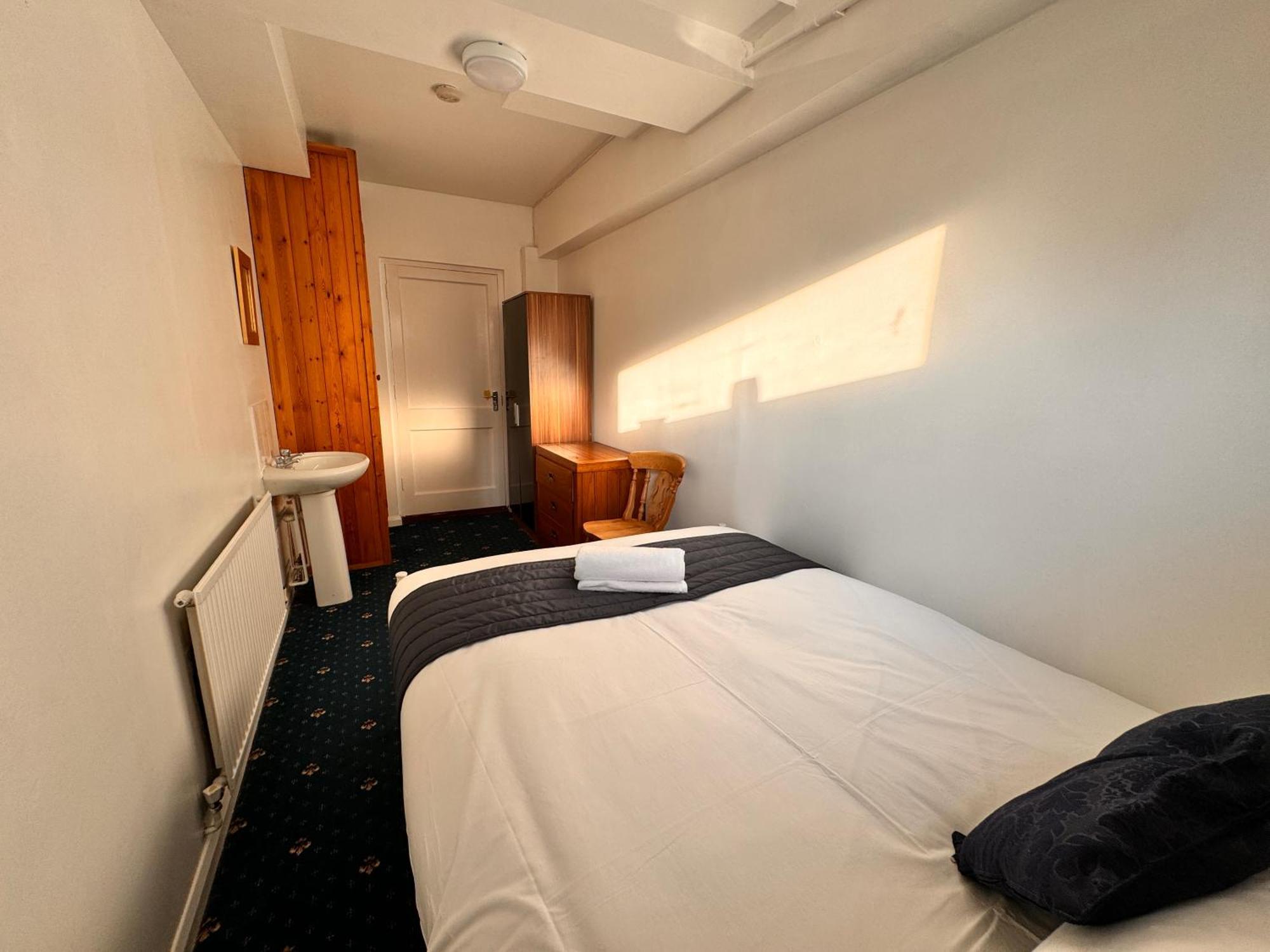 High Trees Guest House Gatwick Horley Luaran gambar