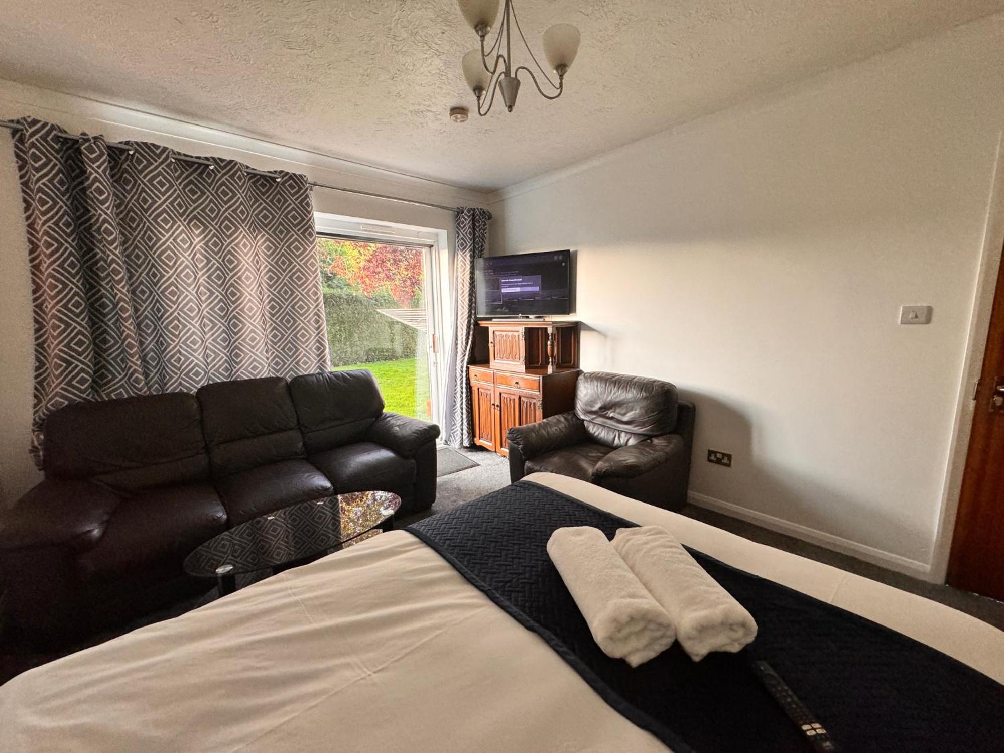 High Trees Guest House Gatwick Horley Luaran gambar